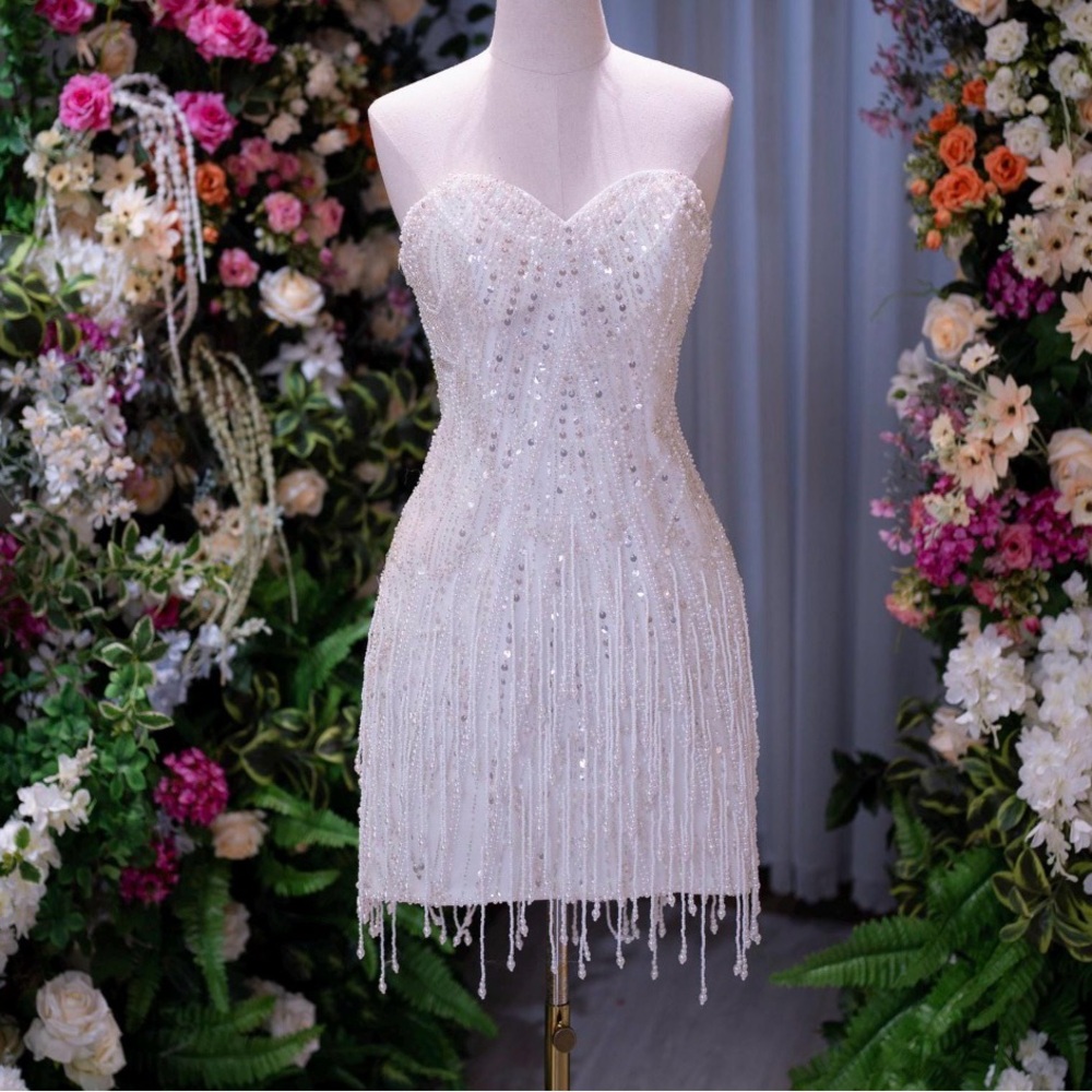 NWOT Custom White Beaded & Sequin Dress Sweetheart Neckline (tried, never worn)